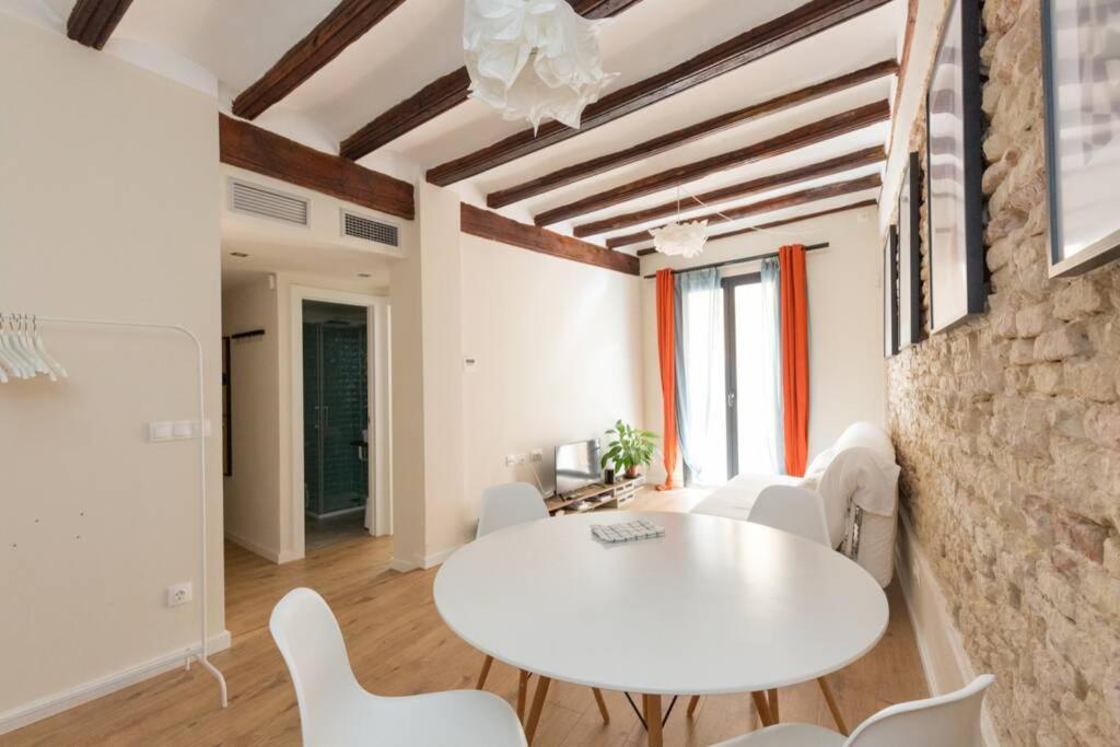 CASTA 2 - Apartamento céntrico de un dormitorio con opción de garaje Saragozza Esterno foto